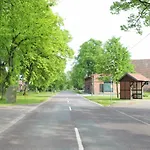 Ferienwohnung Buchholz An Der Mueritz Mit Grossem Naturgarten דירה