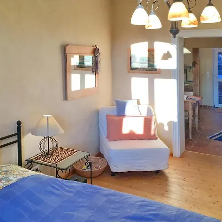 Ferienwohnung Buchholz An Der Mueritz Mit Grossem Naturgarten Appartement