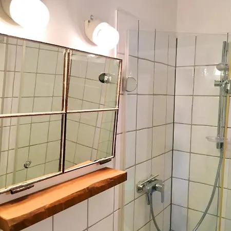 Ferienwohnung Buchholz An Der Mueritz Mit Grossem Naturgarten Appartement