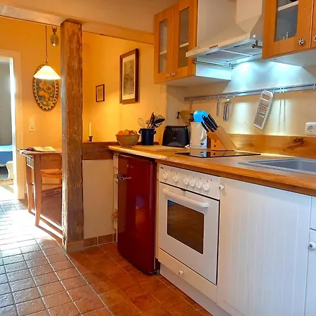 Ferienwohnung Buchholz An Der Mueritz Mit Grossem Naturgarten