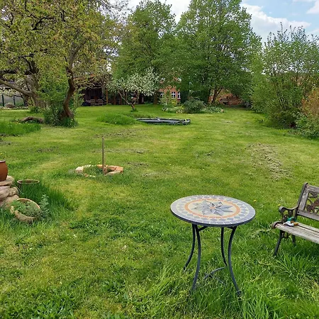 Ferienwohnung Buchholz An Der Mueritz Mit Grossem Naturgarten דירה